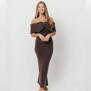 Chic Strapless Brown Knit Dress size Medium